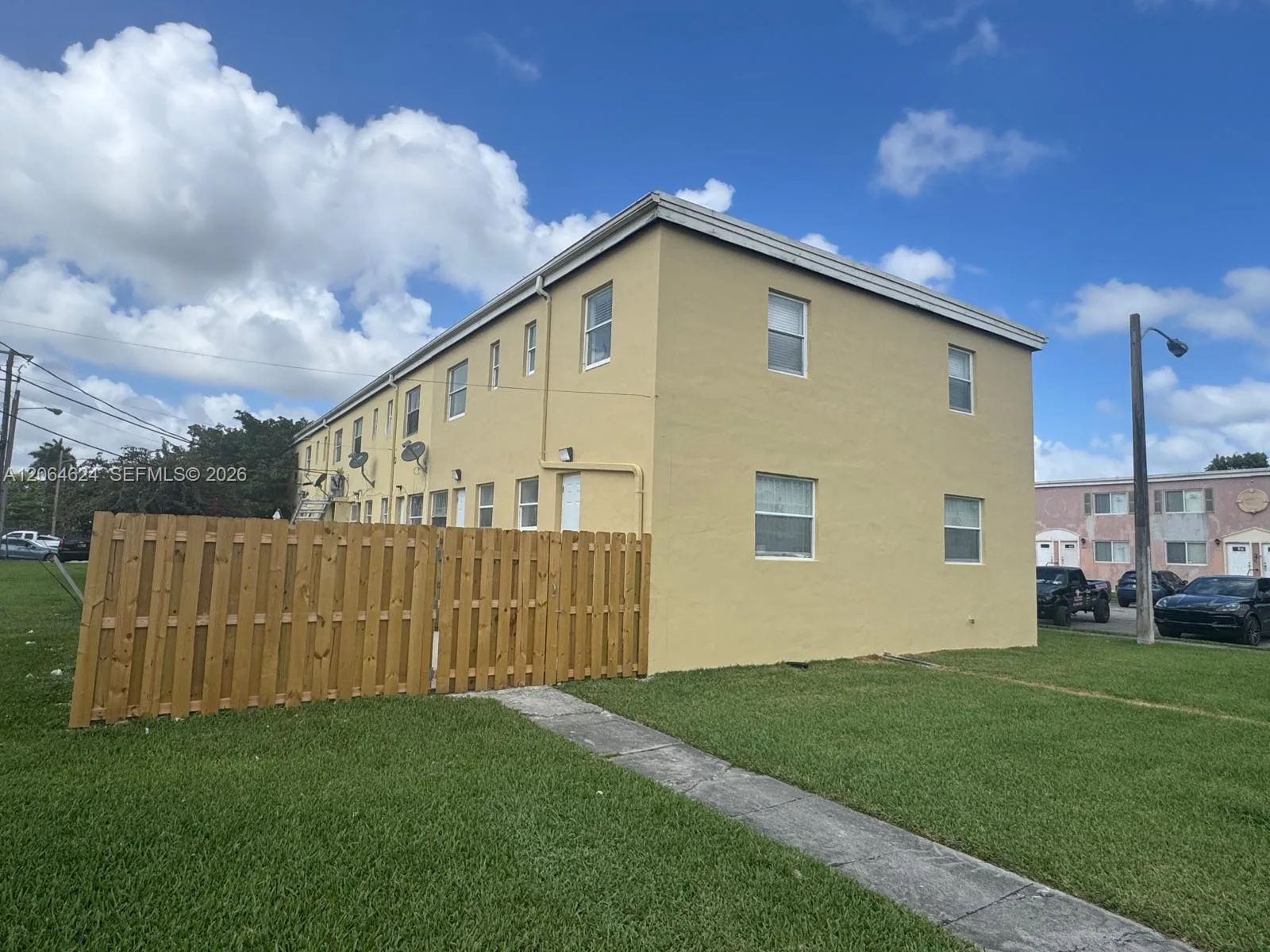 8454 NW 4th Ave # 8454, Miami, FL 33150