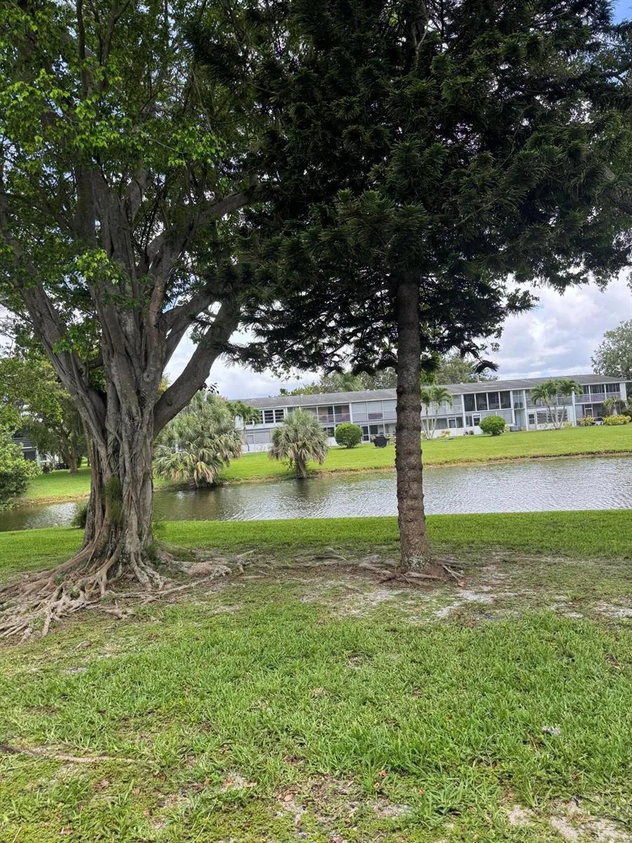 463 Tilford V # 463, Deerfield Beach, FL 33442