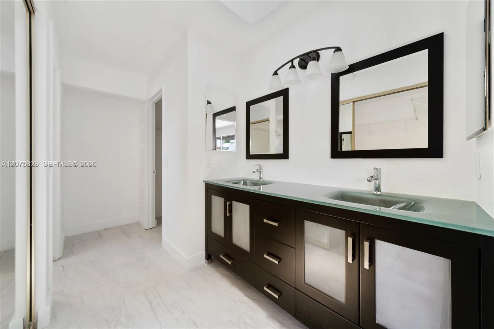 1401 NE 9th St # 26, Fort Lauderdale, FL 33304 photo 11