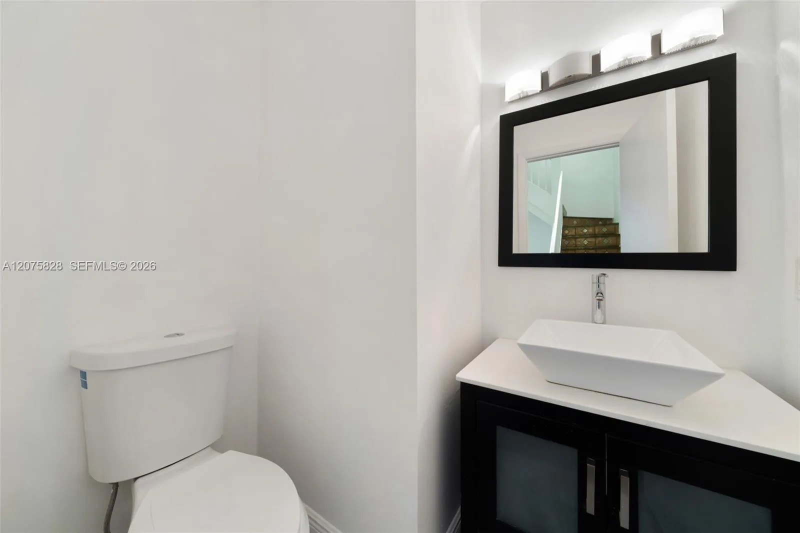 1401 NE 9th St # 26, Fort Lauderdale, FL 33304 photo 6
