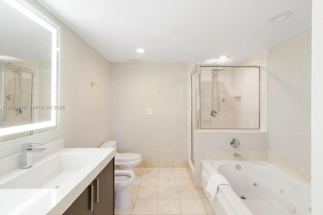 17375 Collins Ave # 2008, Sunny Isles Beach, FL 33160 photo 5