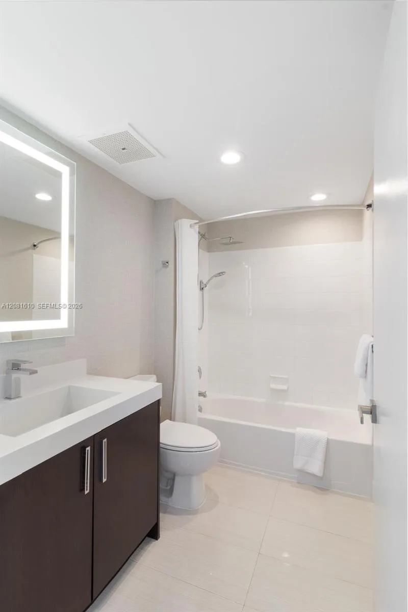 17375 Collins Ave # 2008, Sunny Isles Beach, FL 33160 photo 7
