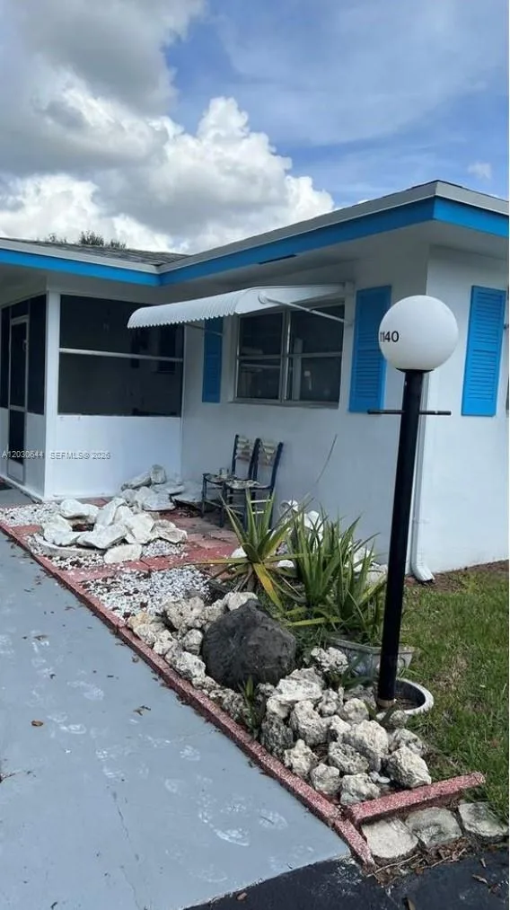 1140 NW 85th Ave, Plantation, FL 33322 photo 2