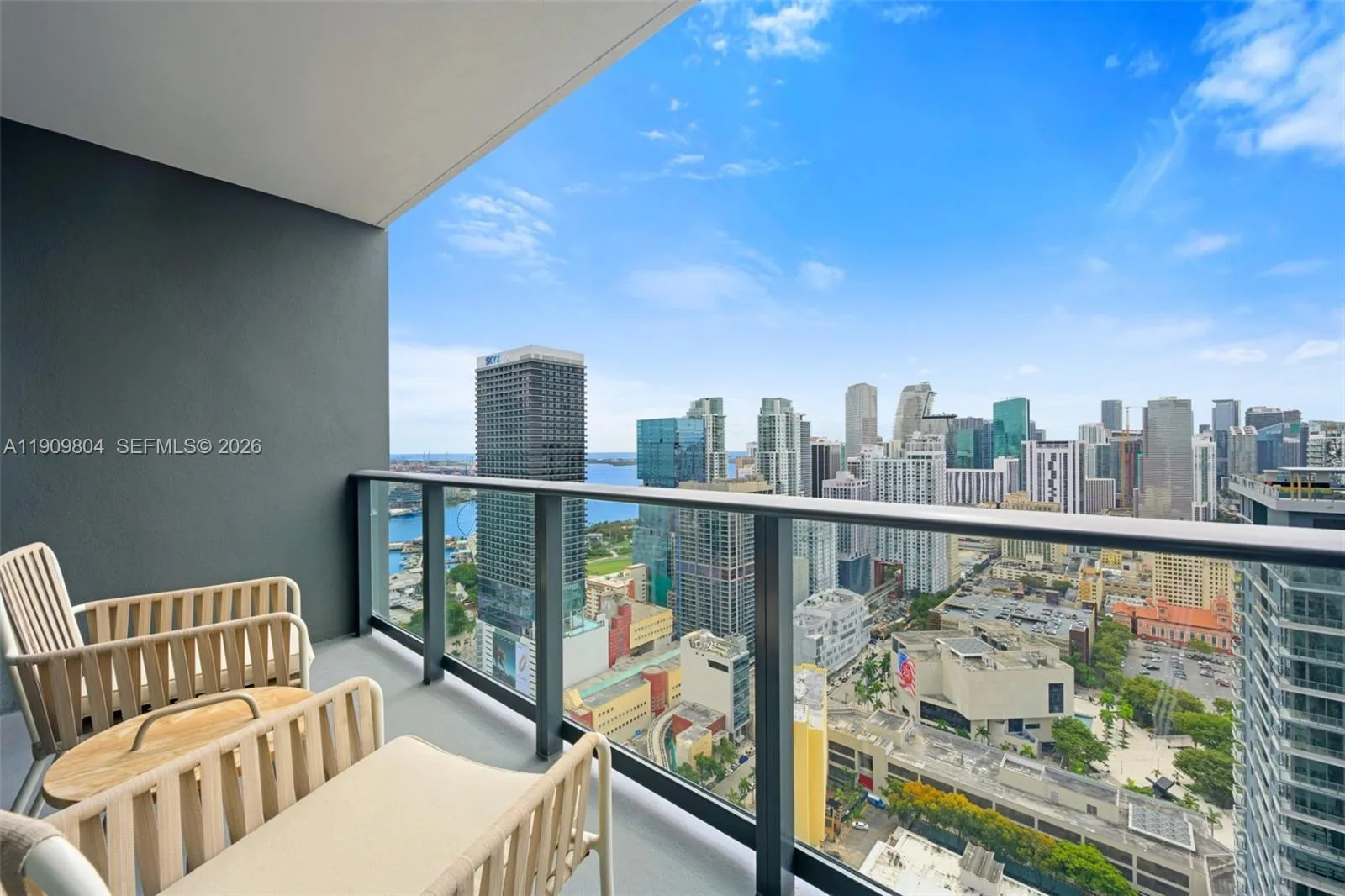 159 NE 6th St # 3706, Miami, FL 33132 photo 9
