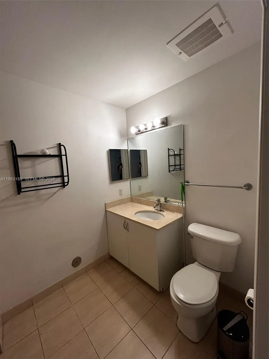 1750 N Bayshore Dr # 1104, Miami, FL 33132 photo 7