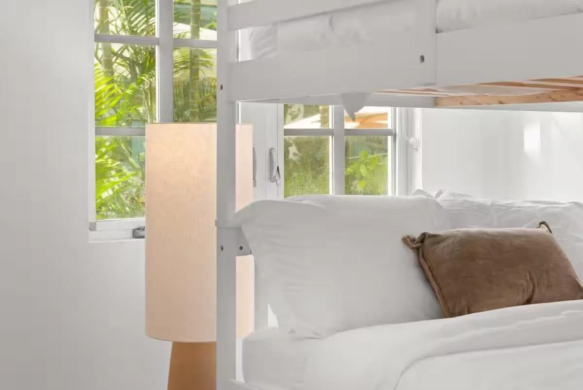 530 Ocean Drive, Miami Beach, FL 33139 photo 11