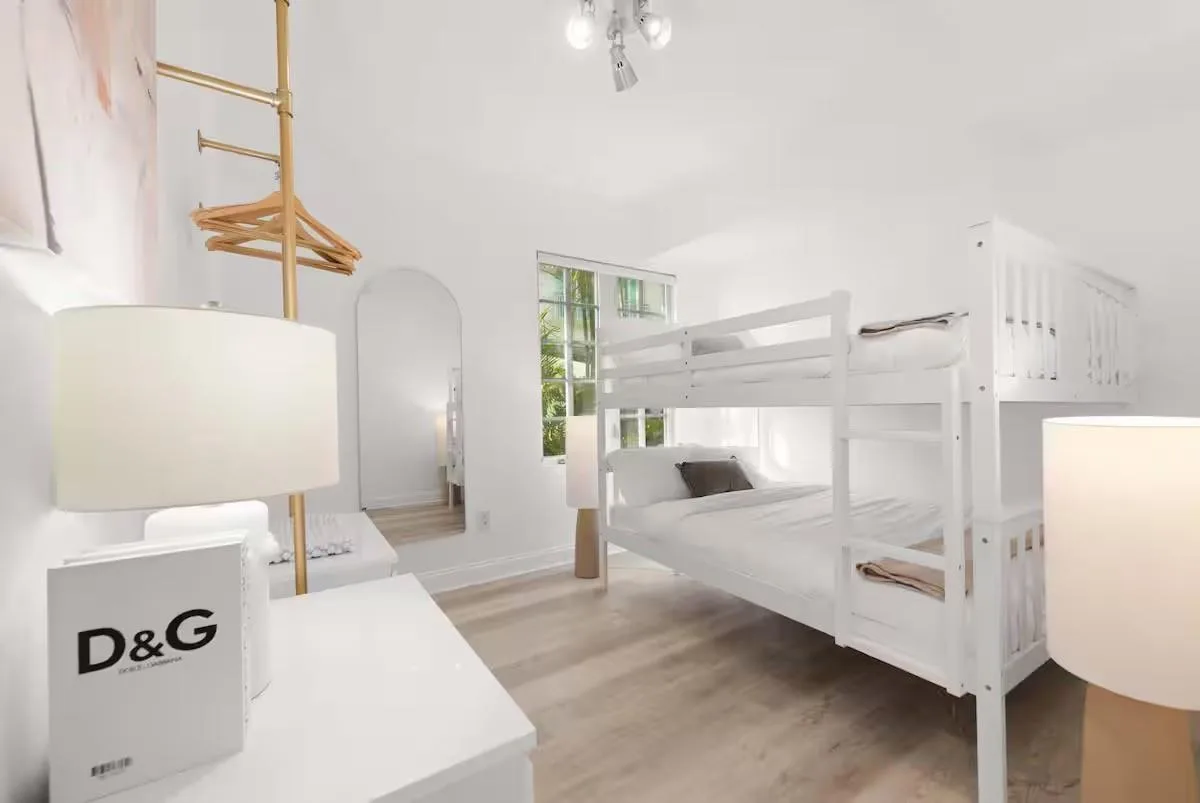 530 Ocean Drive, Miami Beach, FL 33139 photo 7