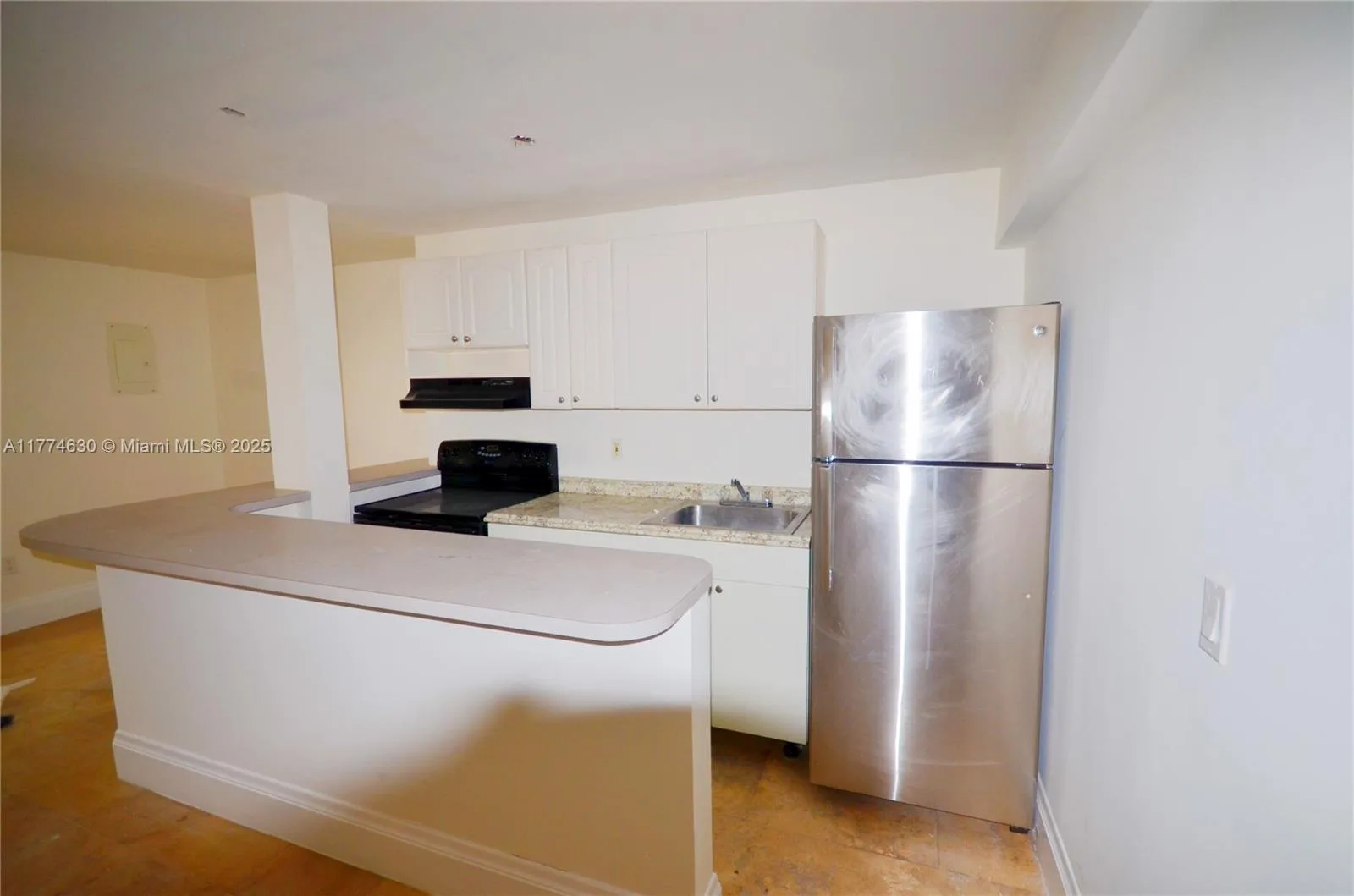 601 NE 22nd St, Miami, FL 33137 photo 10