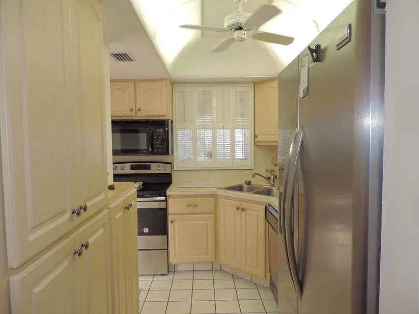 18081 SE Country Club Drive # 100, Jupiter, FL 33469 photo 5
