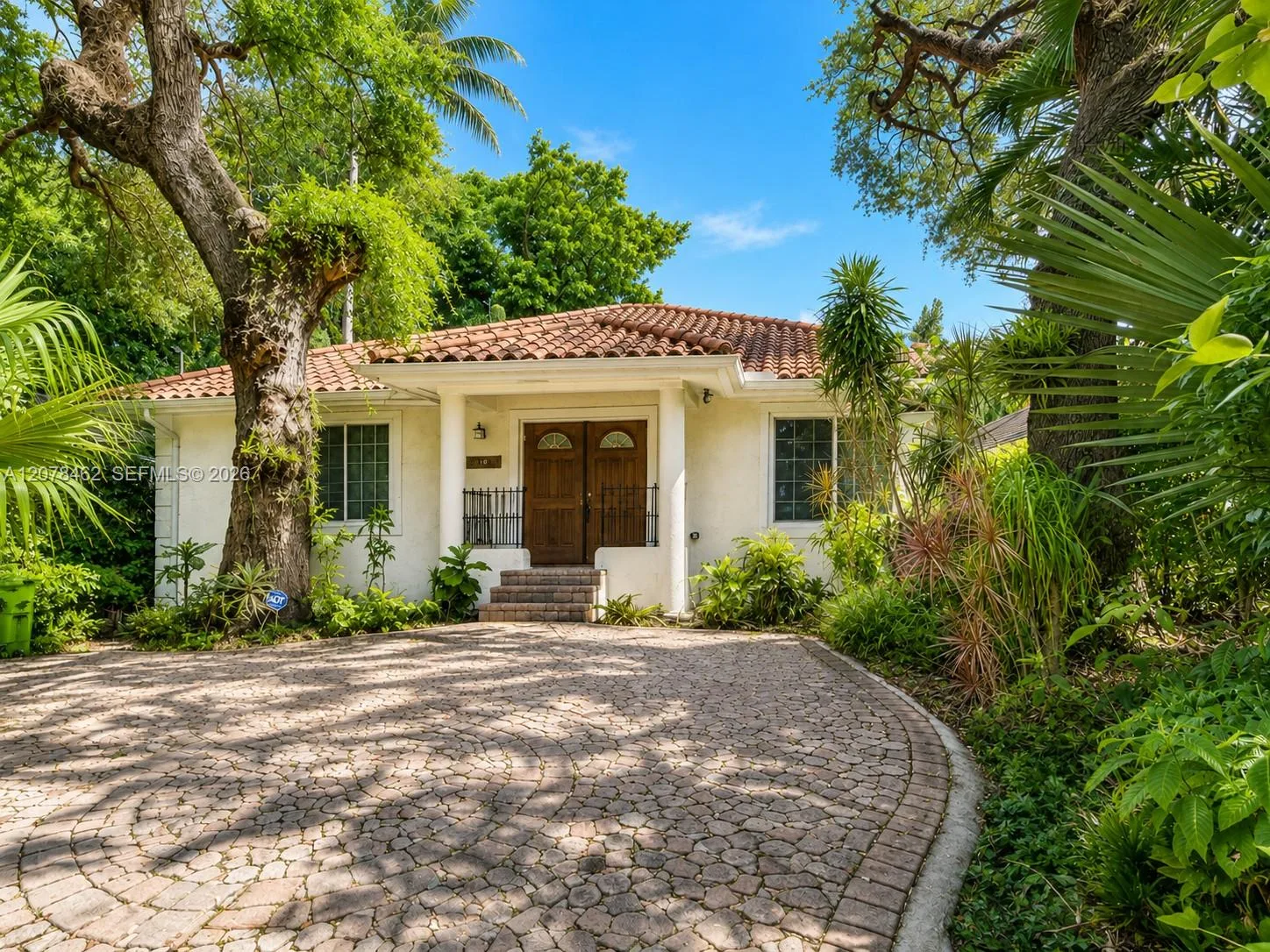 250 NE 87th St, El Portal, FL 33138