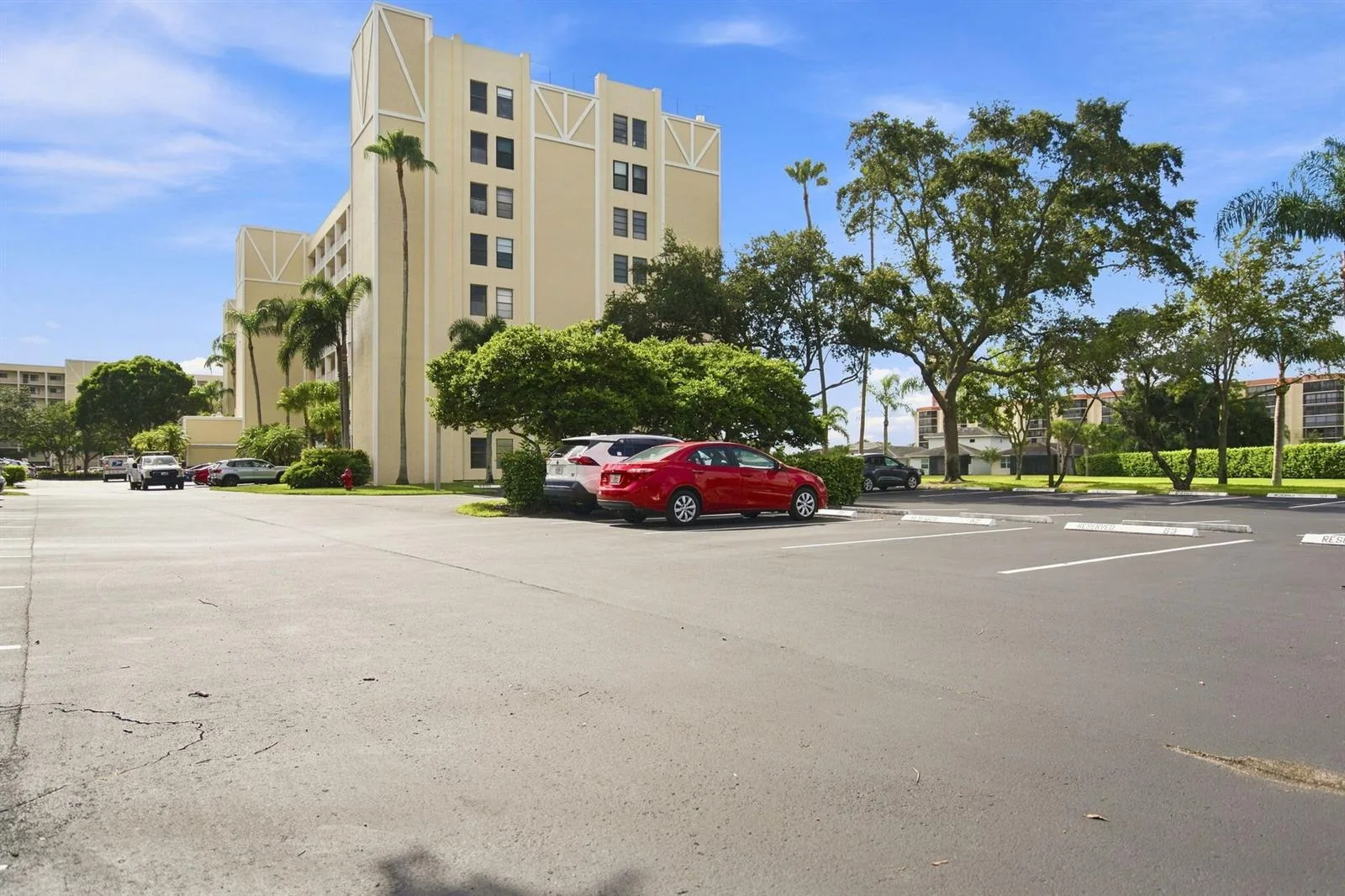 7290 Kinghurst Drive # 403, Delray Beach, FL 33446