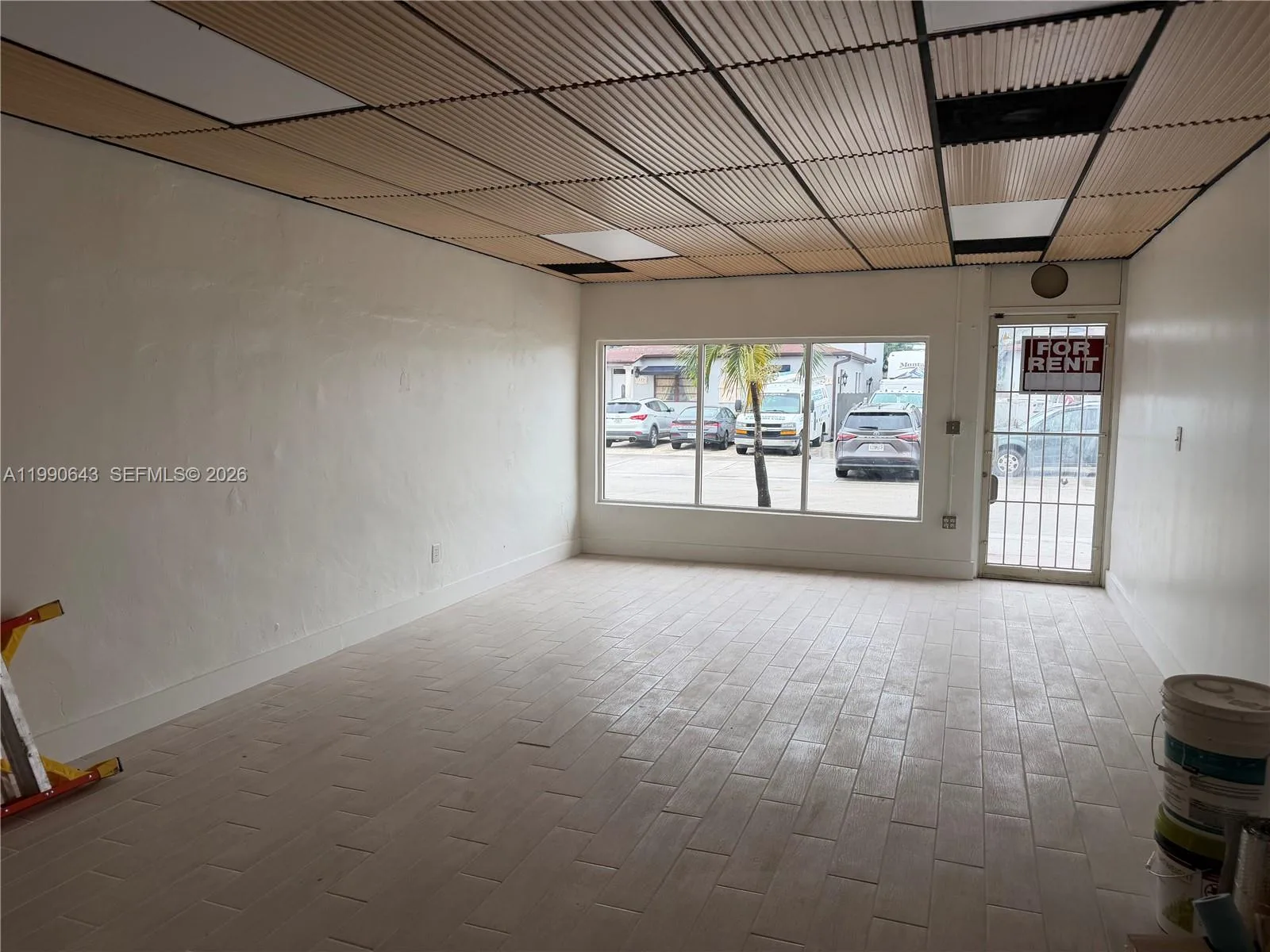 1352 E 4th Ave, Hialeah, FL 33010 photo 3