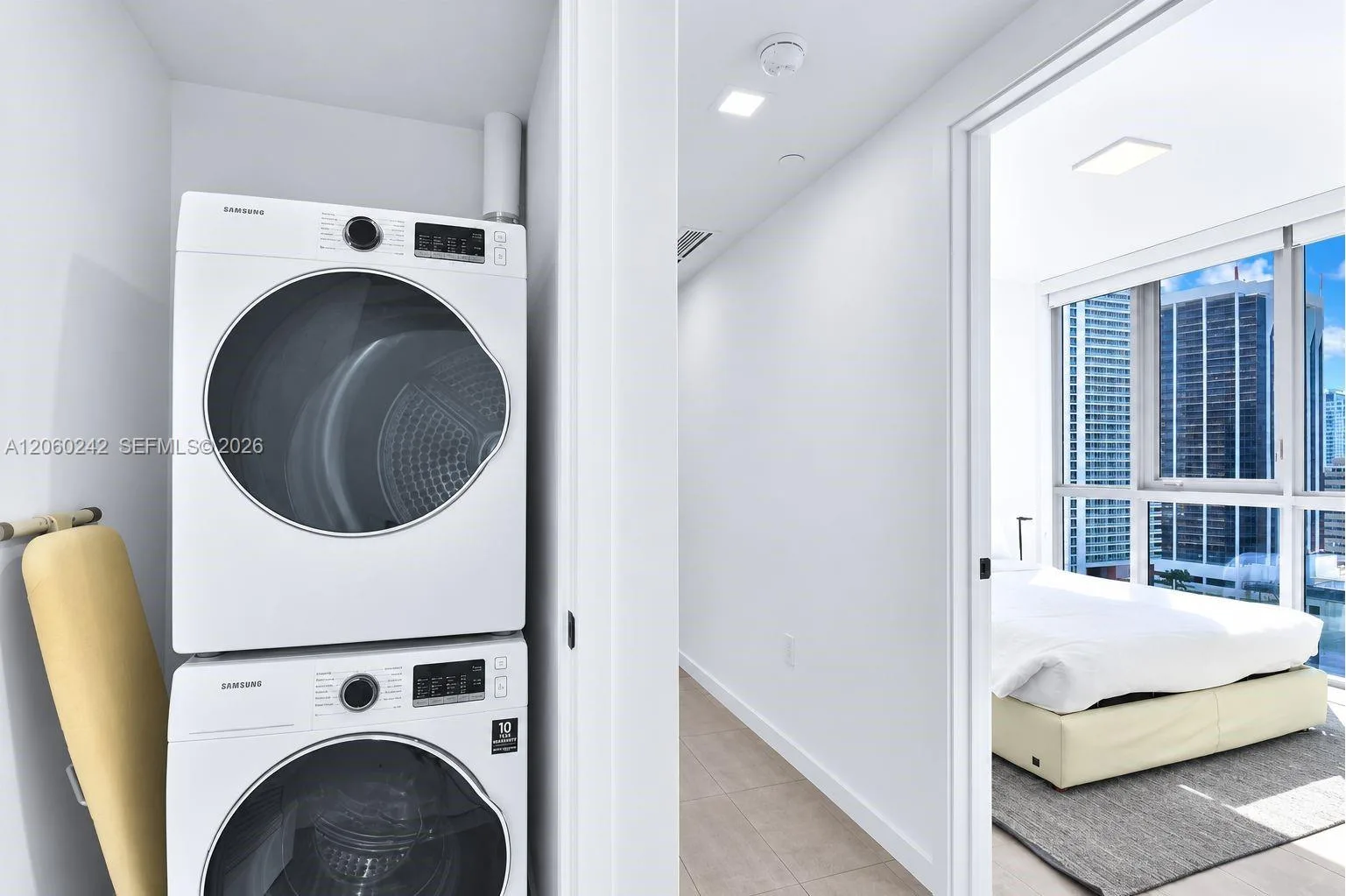 227 NE 2nd St # 2000, Miami, FL 33132 photo 7