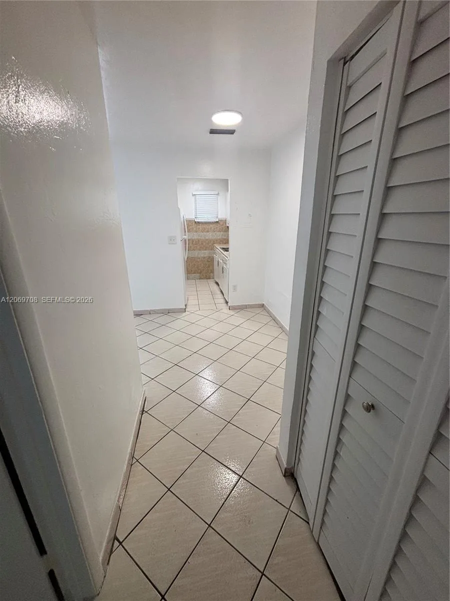 7841 Johnson St # 212, Pembroke Pines, FL 33024 photo 4