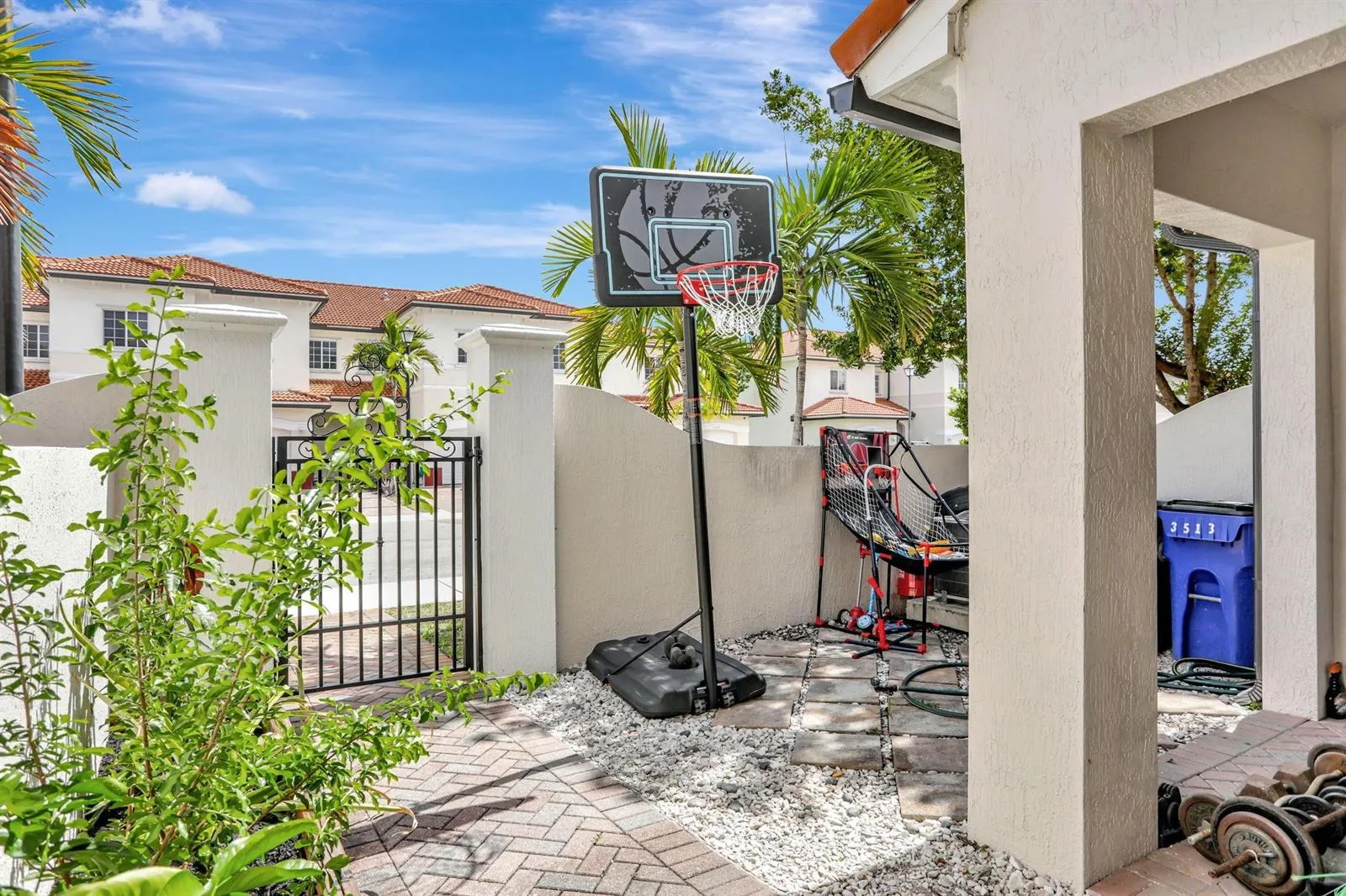 3513 NW 29TH Court, Lauderdale Lakes, FL 33311 photo 4