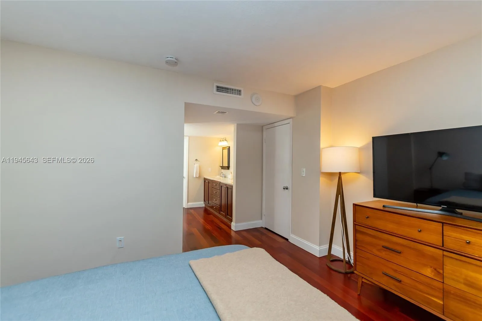 199 Ocean Lane Dr # 807, Key Biscayne, FL 33149 photo 6