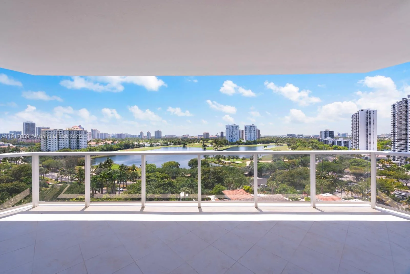 20281 E Country Club Dr # 1009, Aventura, FL 33180 photo 10
