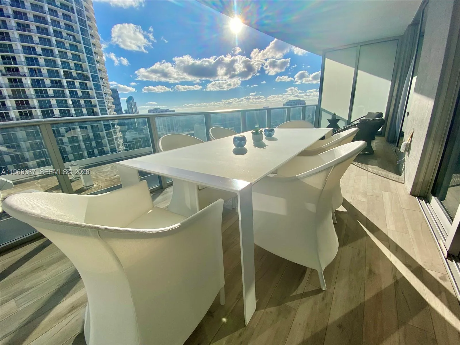 488 NE 18th St # 3704, Miami, FL 33132 photo 3