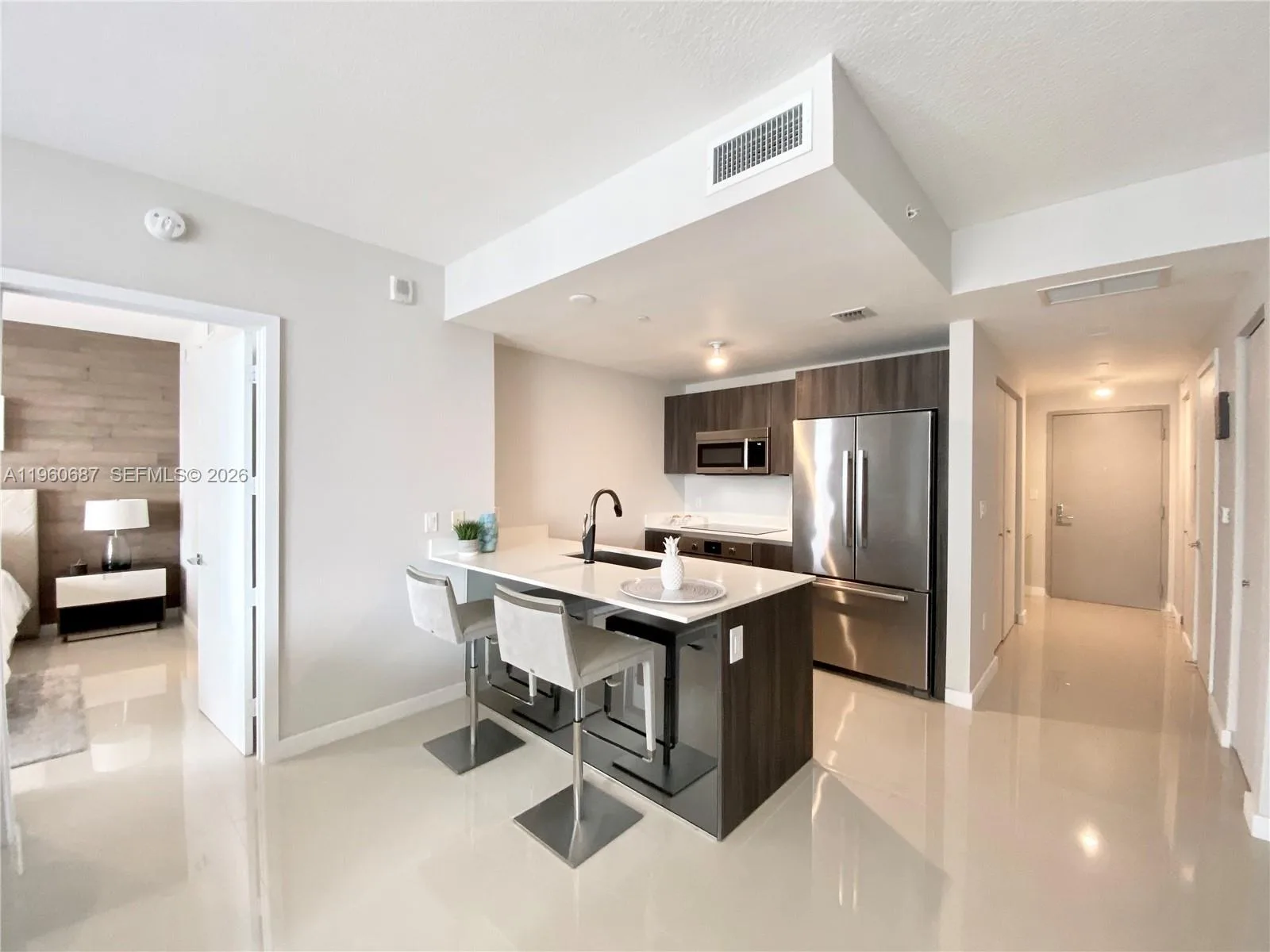 488 NE 18th St # 3704, Miami, FL 33132 photo 6