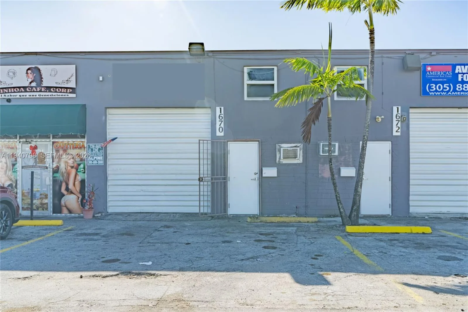 1670 W 31st Pl, Hialeah, FL 33012