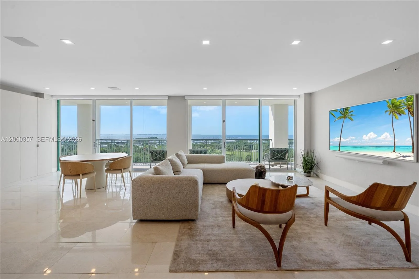 3400 SW 27th Ave # 802, Miami, FL 33133