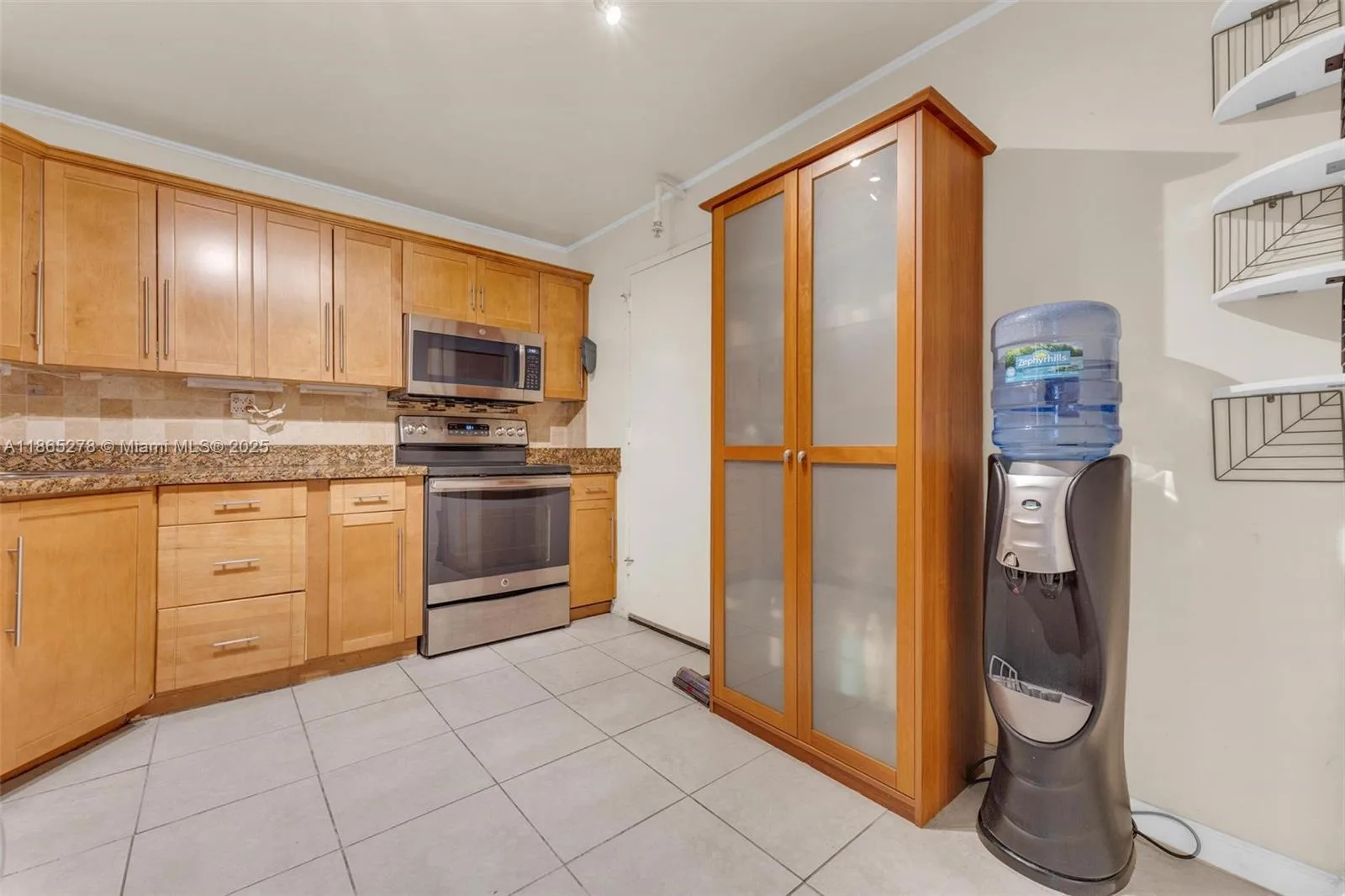 2780 NE 183rd St # 109, Aventura, FL 33160 photo 13