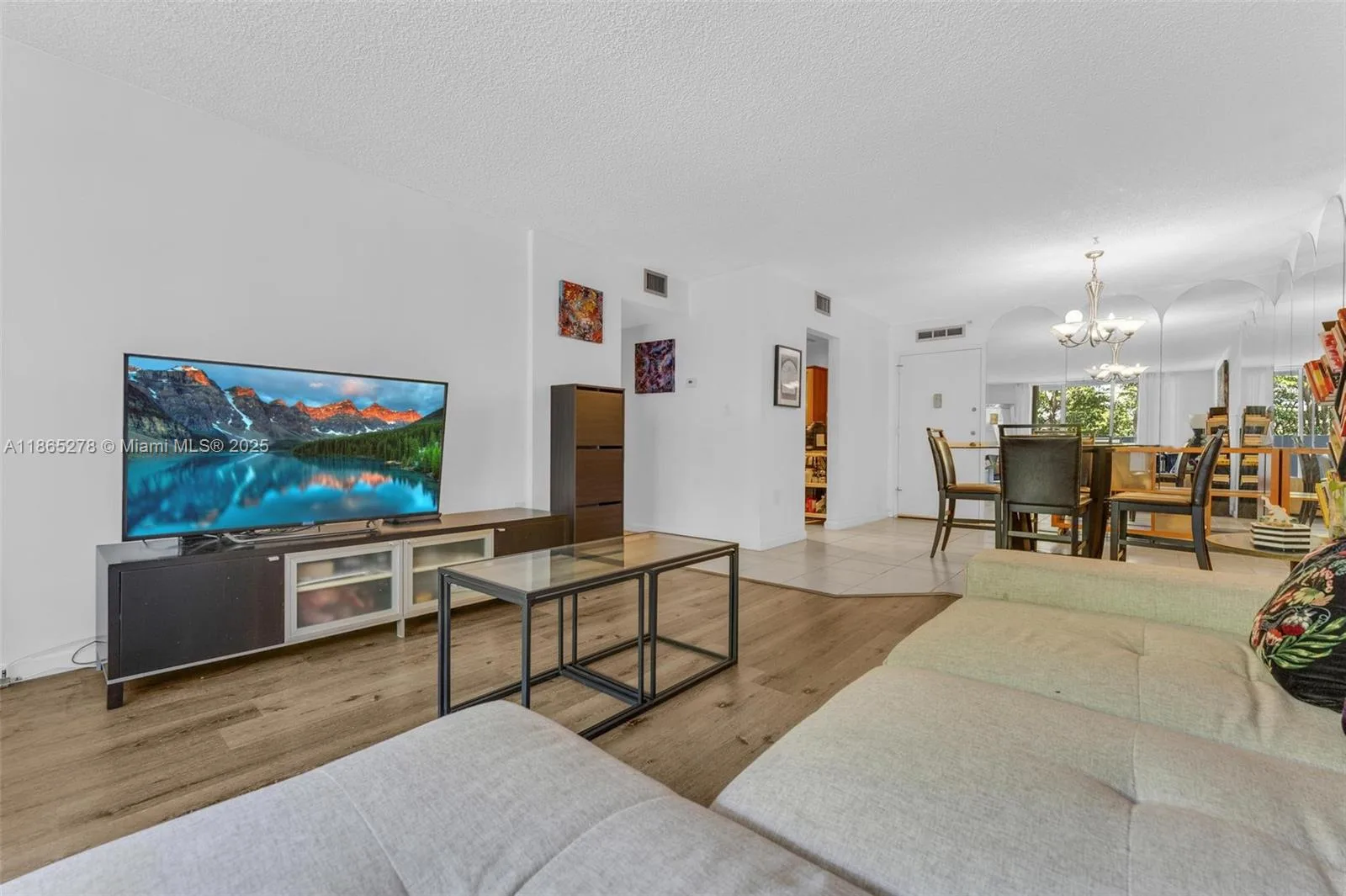 2780 NE 183rd St # 109, Aventura, FL 33160 photo 9