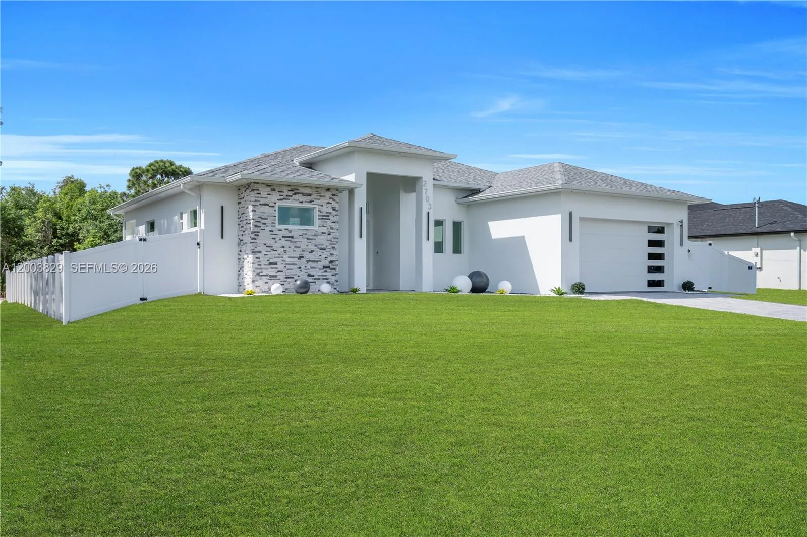2703 34th ST SW, Lehigh Acres, FL 33976 photo 3