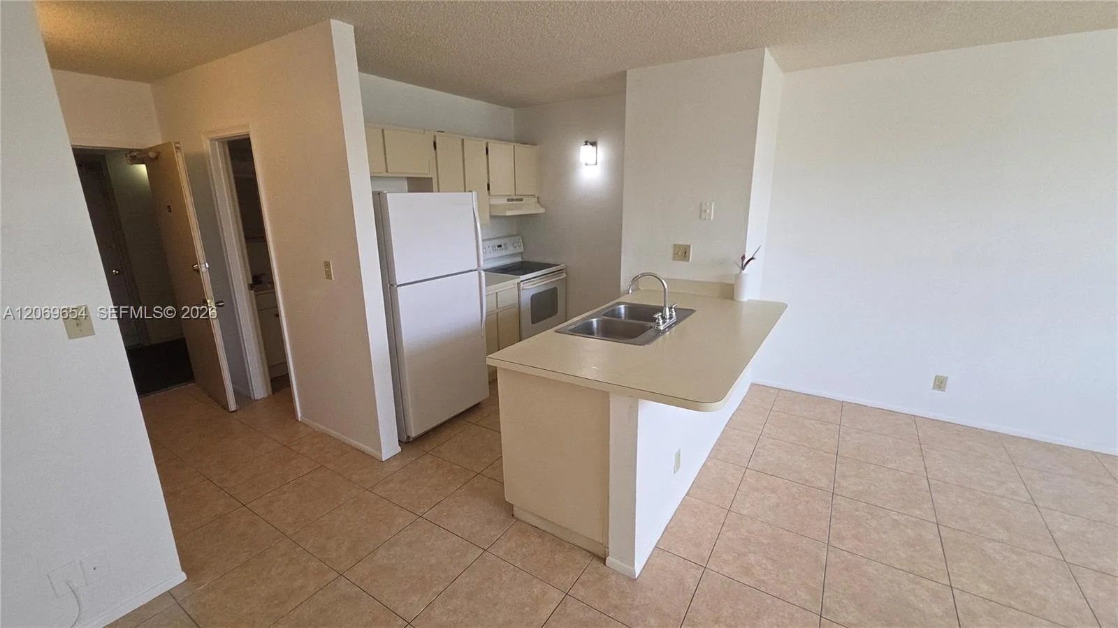 2501 Riverside Dr # 212-A, Coral Springs, FL 33065 photo 2