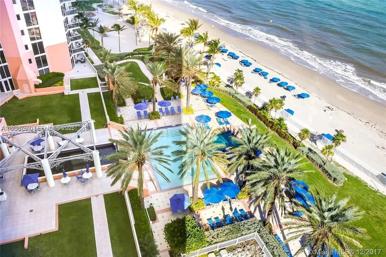 19333 Collins Ave # 1109, Sunny Isles Beach, FL 33160