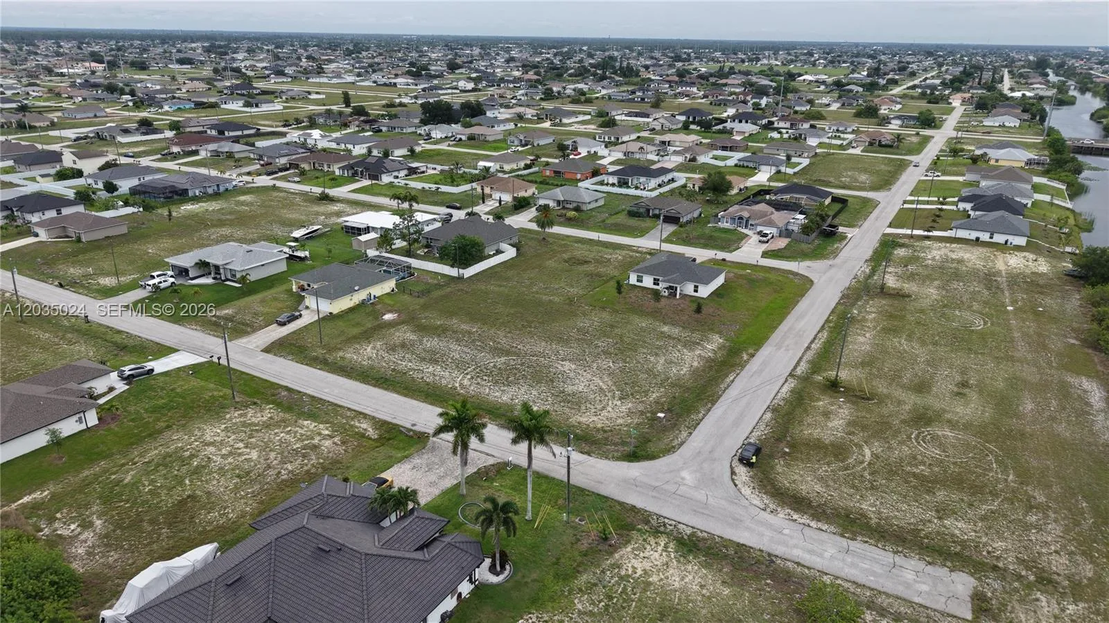 2009 NW 2ND AVE, Cape Coral, FL 33993 photo 10
