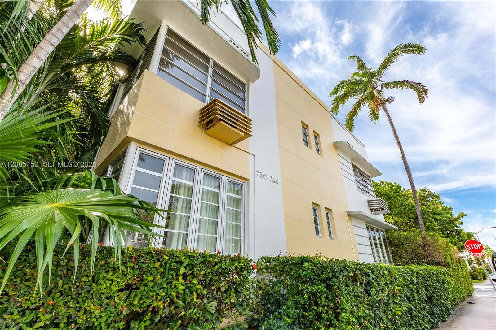 742 10th St # 209, Miami Beach, FL 33139