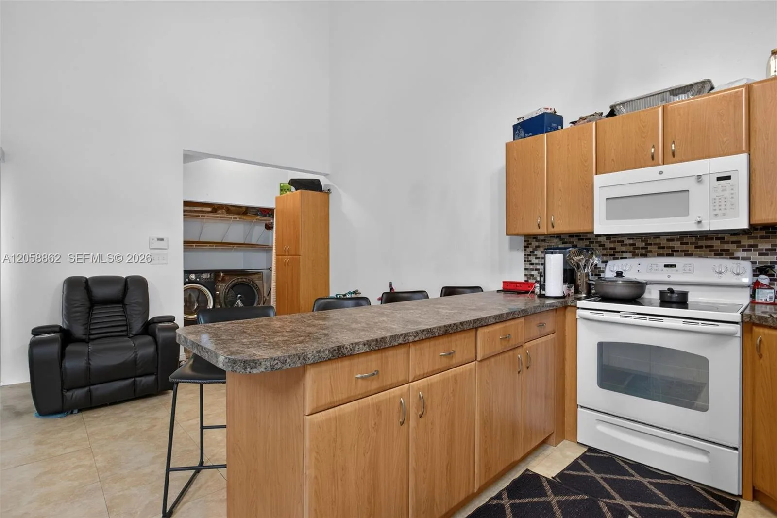 2422 NW 55th Ter, Lauderhill, FL 33313 photo 8
