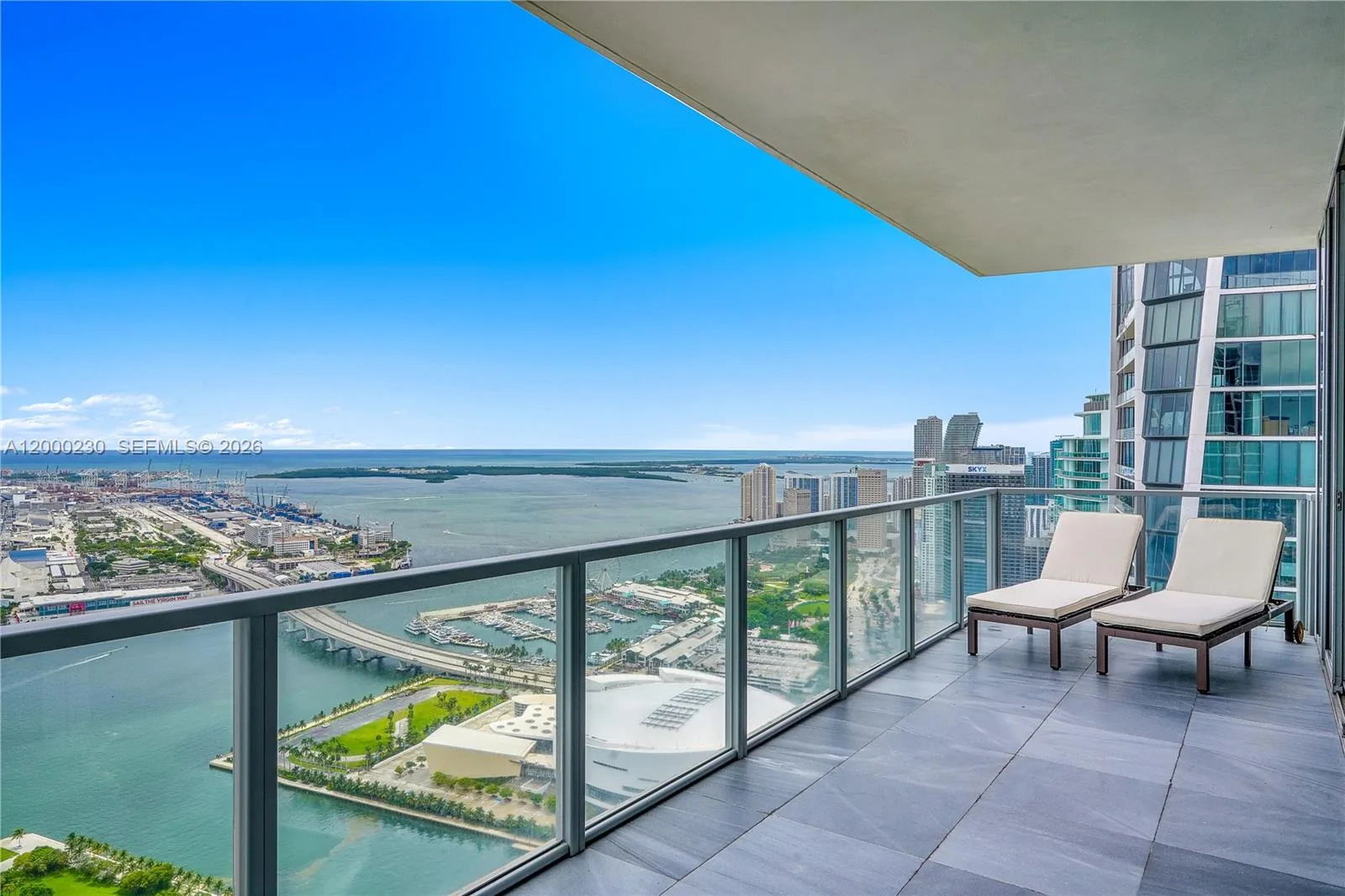 1100 Biscayne Blvd # 6001, Miami, FL 33132