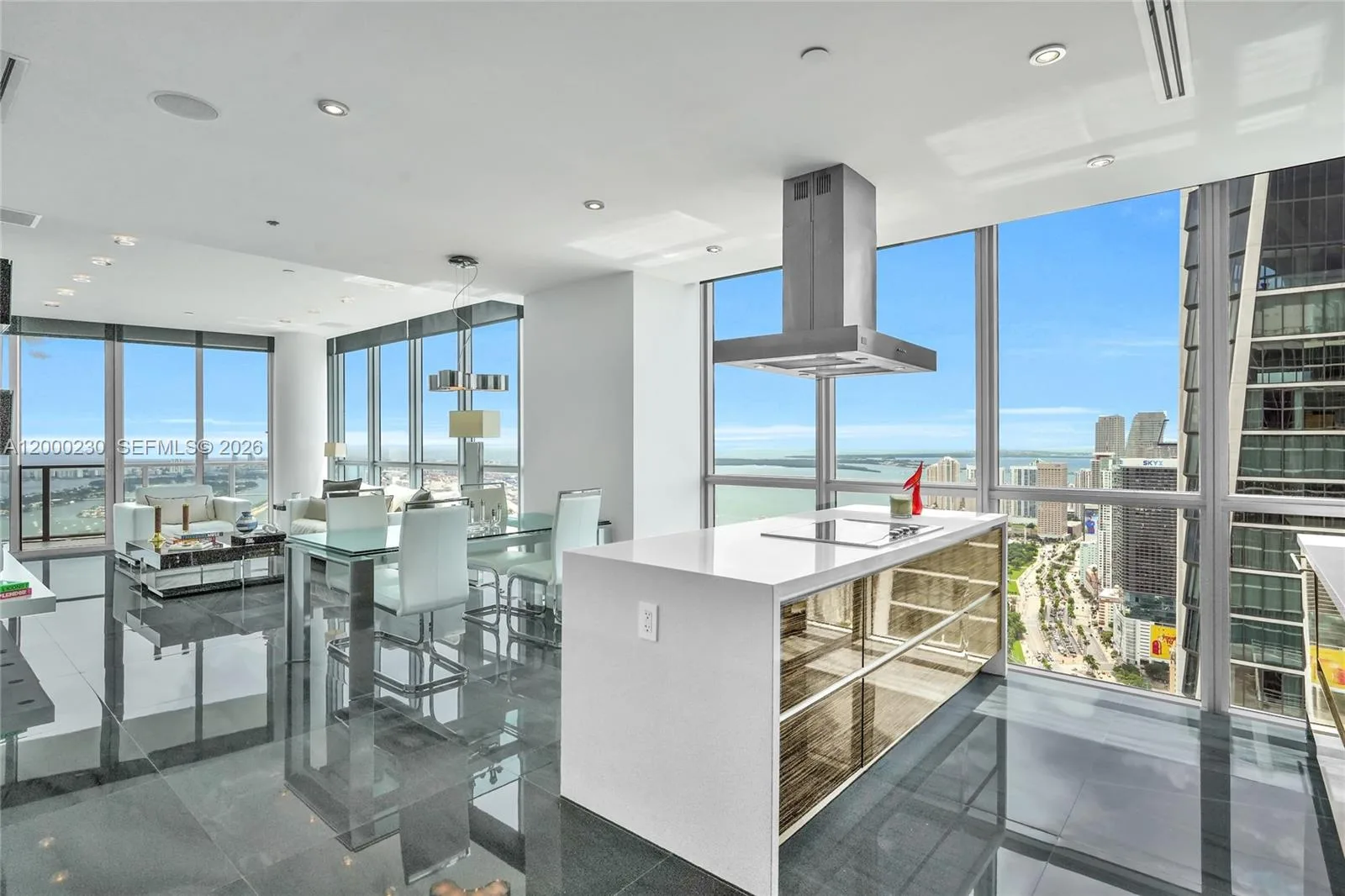 1100 Biscayne Blvd # 6001, Miami, FL 33132 photo 6