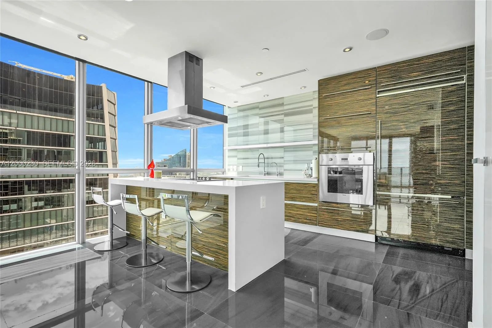 1100 Biscayne Blvd # 6001, Miami, FL 33132 photo 7