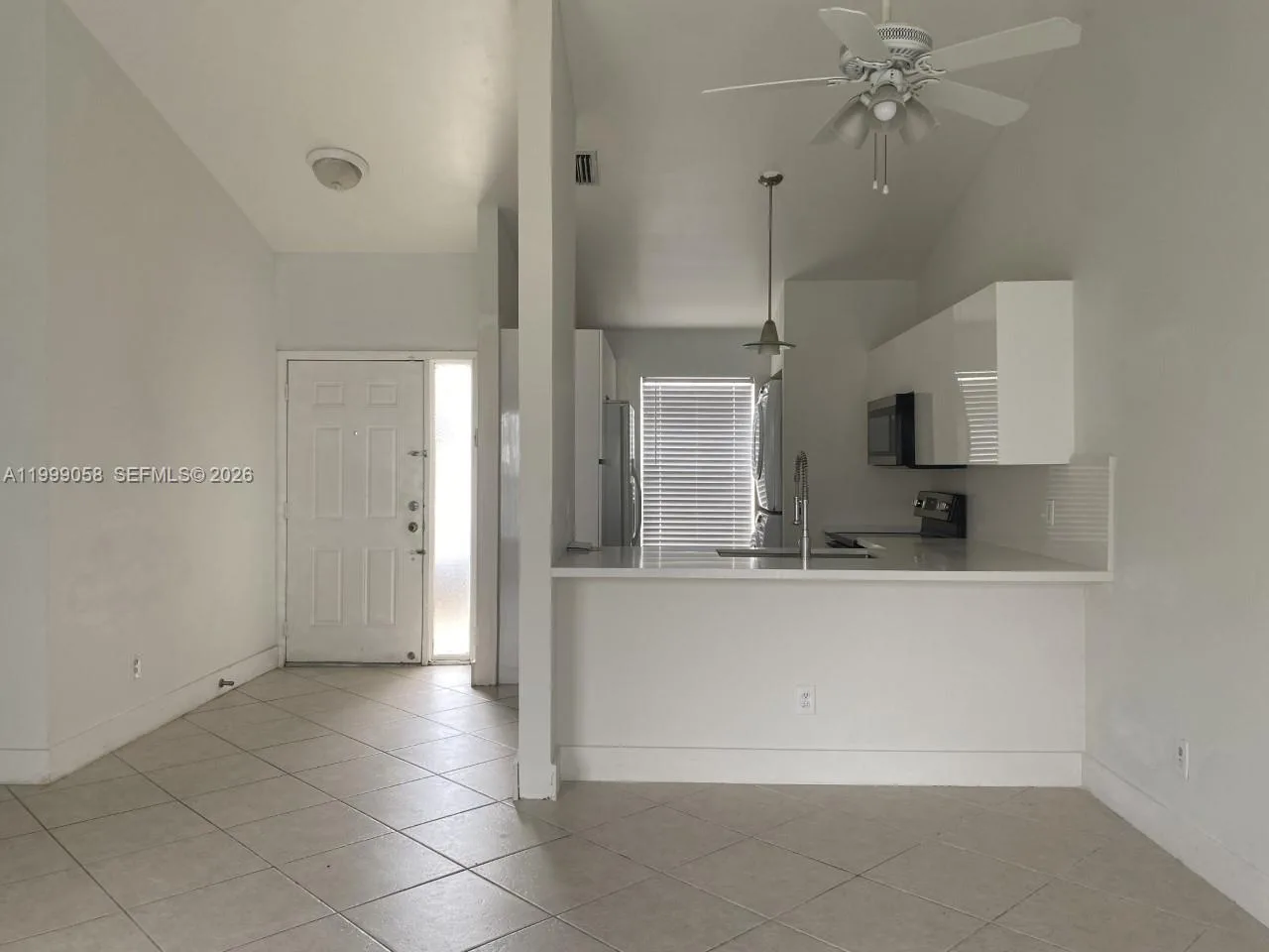 219 SE 8th St # 601, Hallandale Beach, FL 33009 photo 5