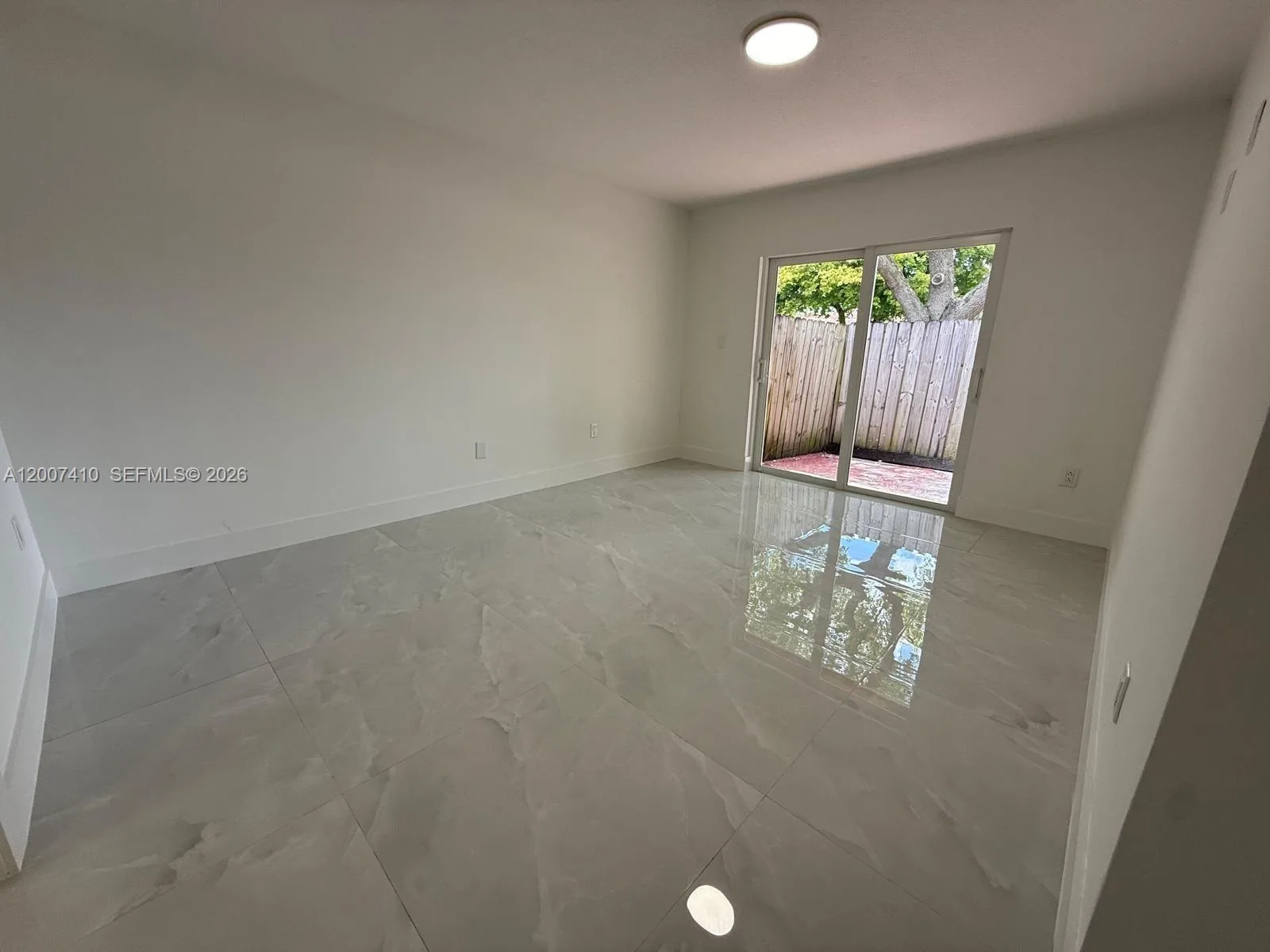 10058 SW 156th Ct, Miami, FL 33196 photo 2