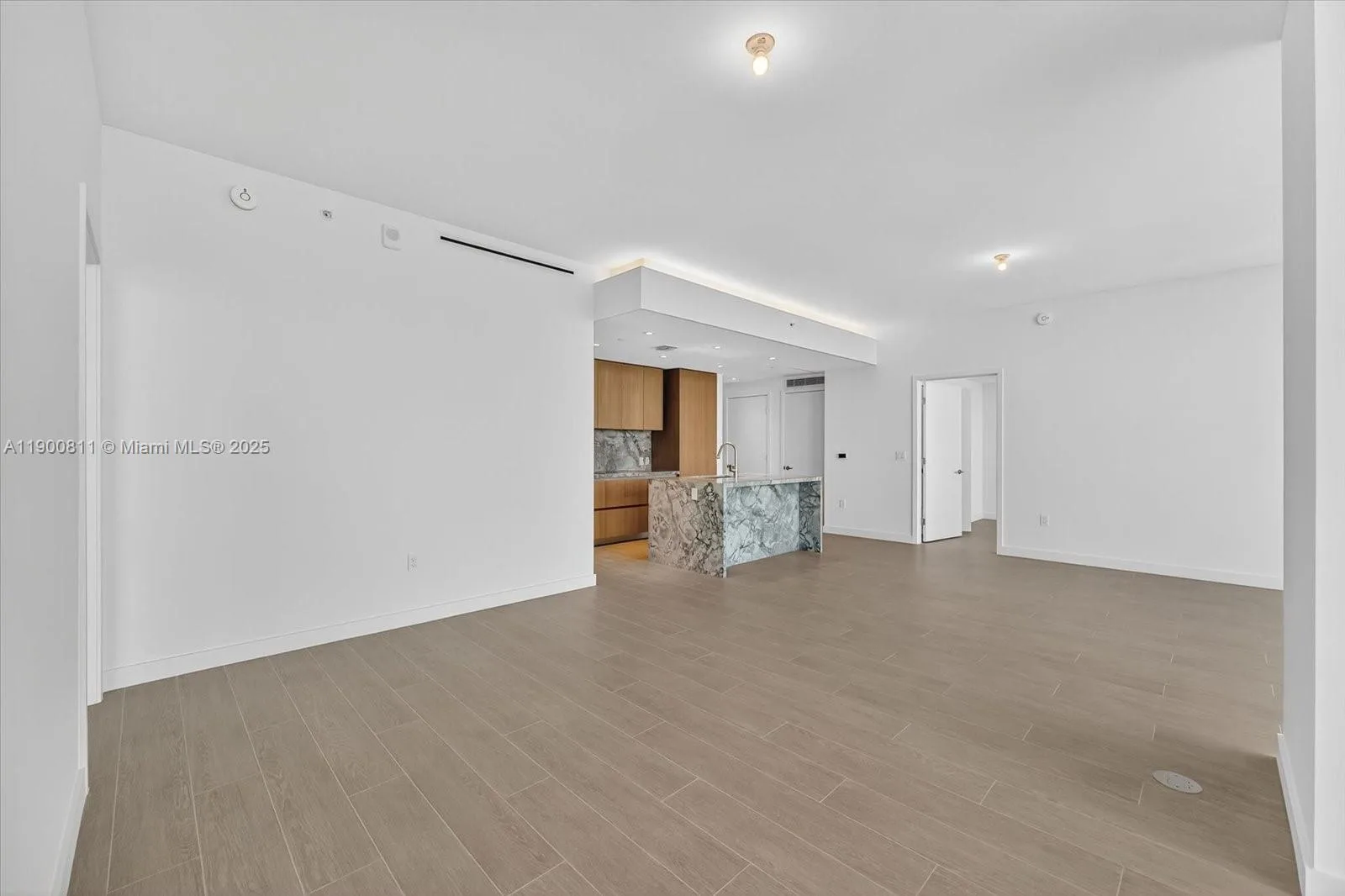 500 Alton Rd # 1407, Miami Beach, FL 33139 photo 4