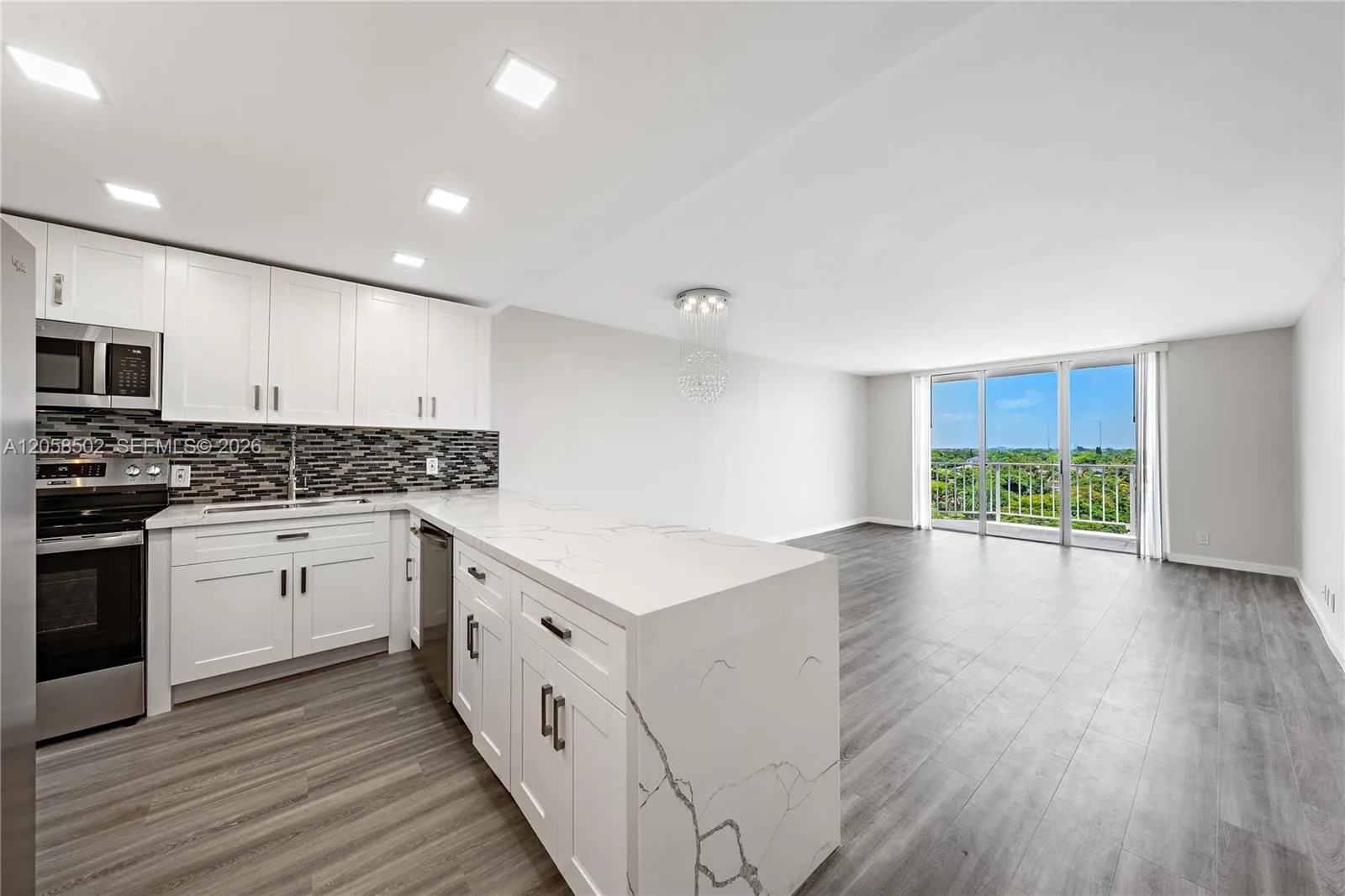 16740 NE 9th Ave # 809, North Miami Beach, FL 33162