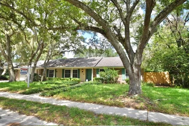 702 N Sweetwater Blvd, Other City - In The State Of Florida, FL 32779 photo 2