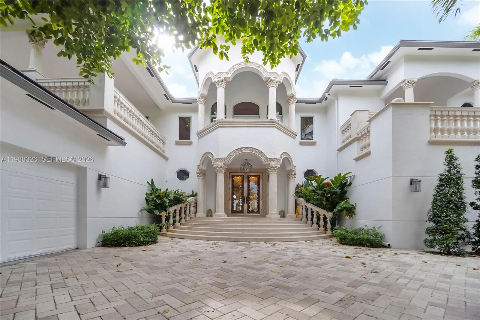 100 Palm Ave, Miami Beach, FL 33139 photo 2