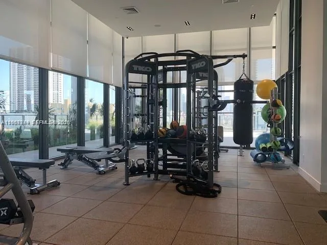 1600 NE 1st Ave # 3319, Miami, FL 33132 photo 5