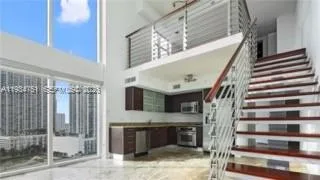 41 SE 5th St # 1016, Miami, FL 33131 photo 2