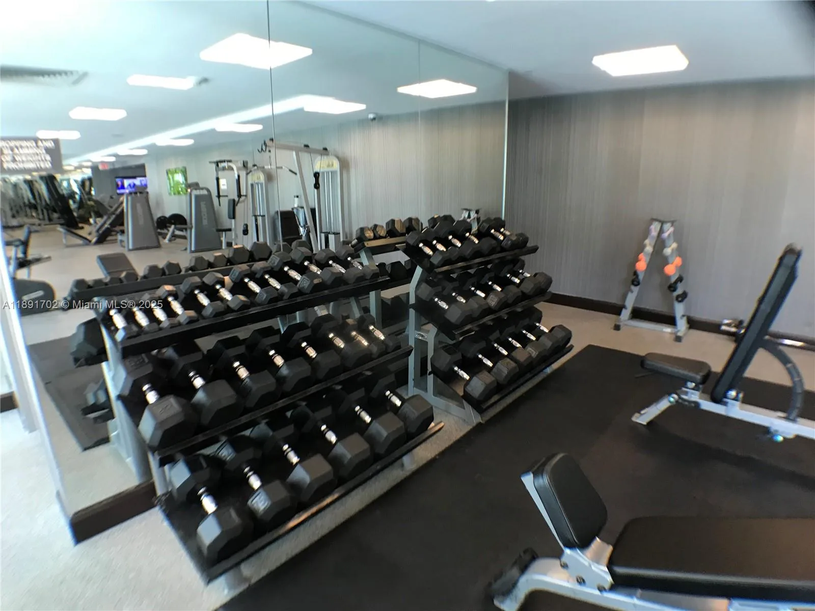 950 Brickell Bay Dr # 1509, Miami, FL 33131 photo 13