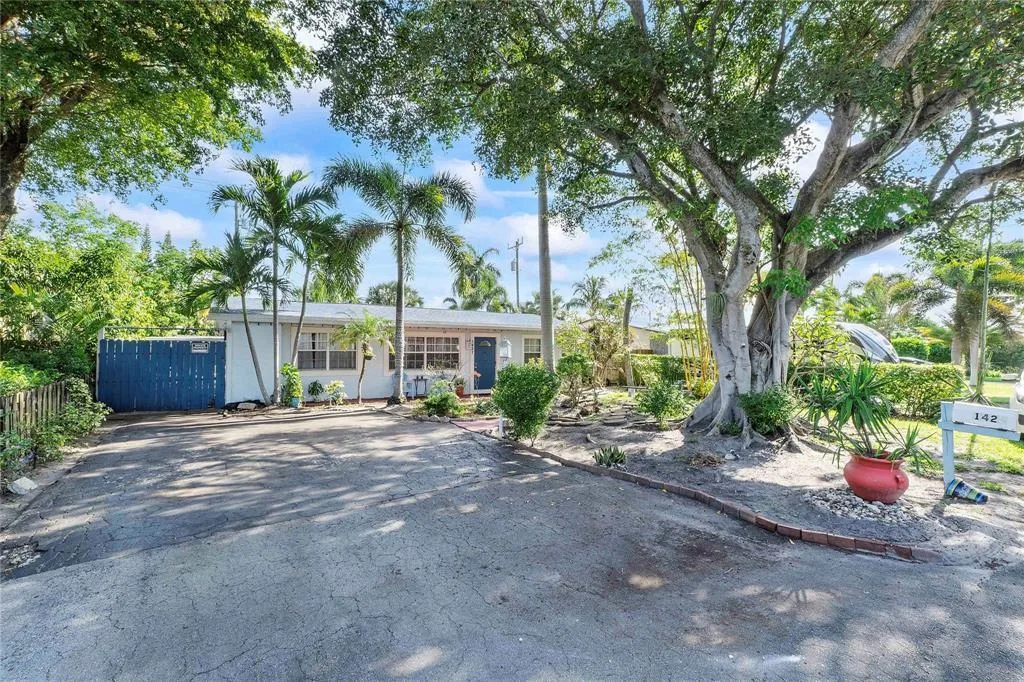 1427 NE 30th Street, Pompano Beach, FL 33064