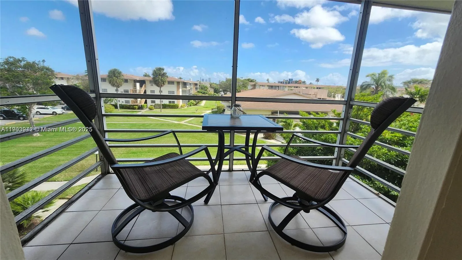 16901 NE 13th Ave # 306, Miami, FL 33162