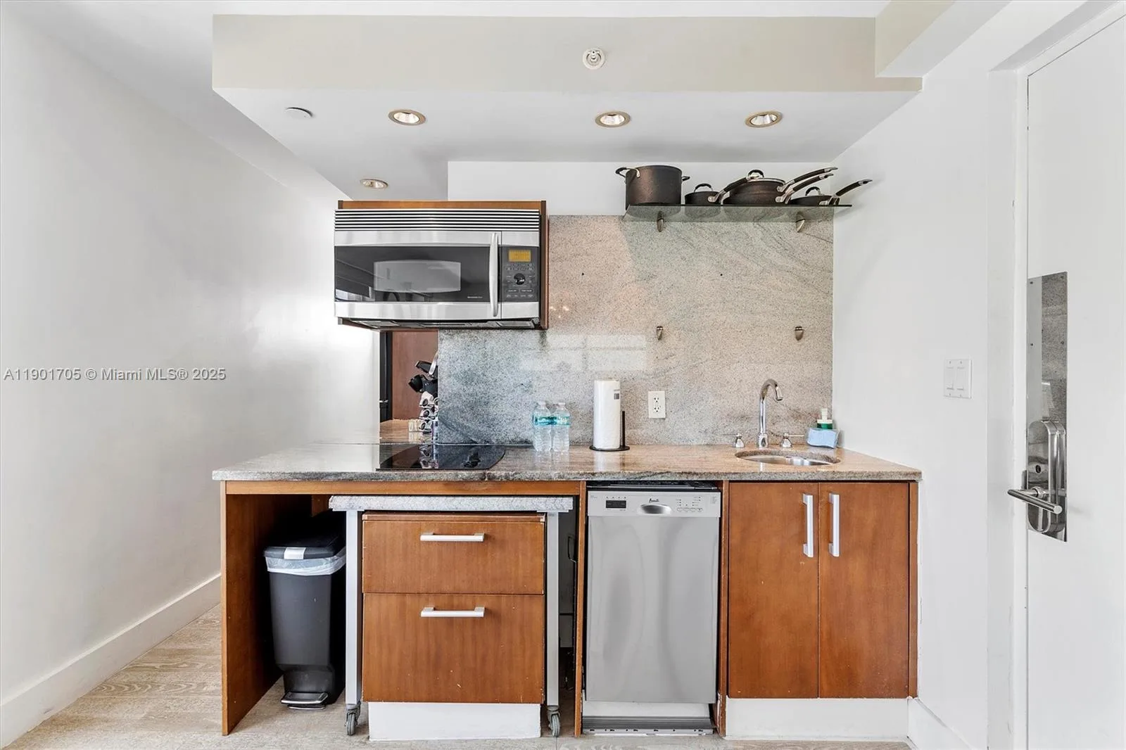 1024 Ocean Dr # A301, Miami Beach, FL 33139 photo 13