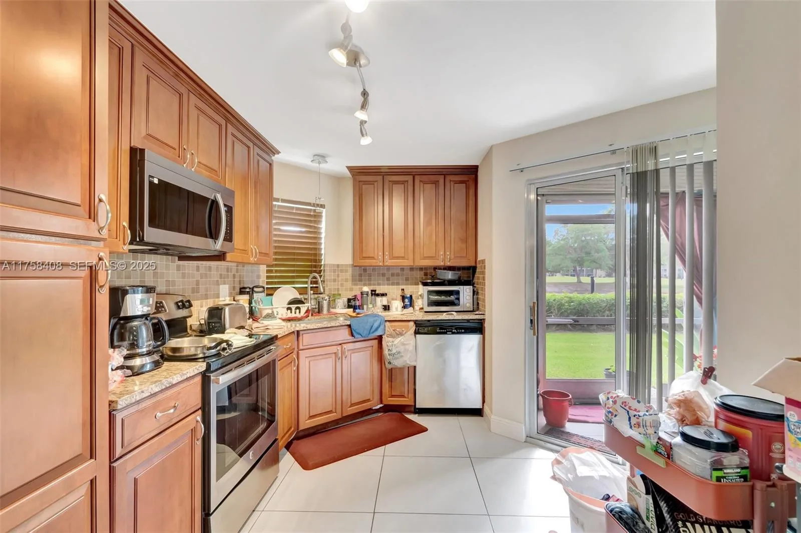 3597 Birdie Dr # 107, Lake Worth, FL 33467 photo 12