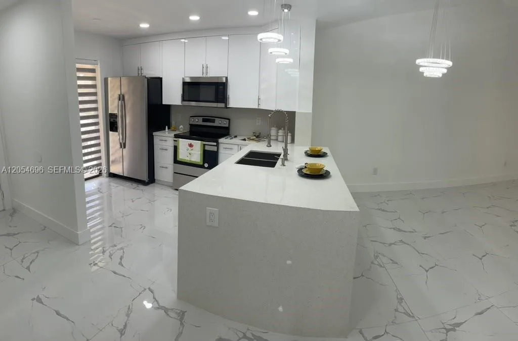 400 Club Cir # 202, Boca Raton, FL 33487 photo 4